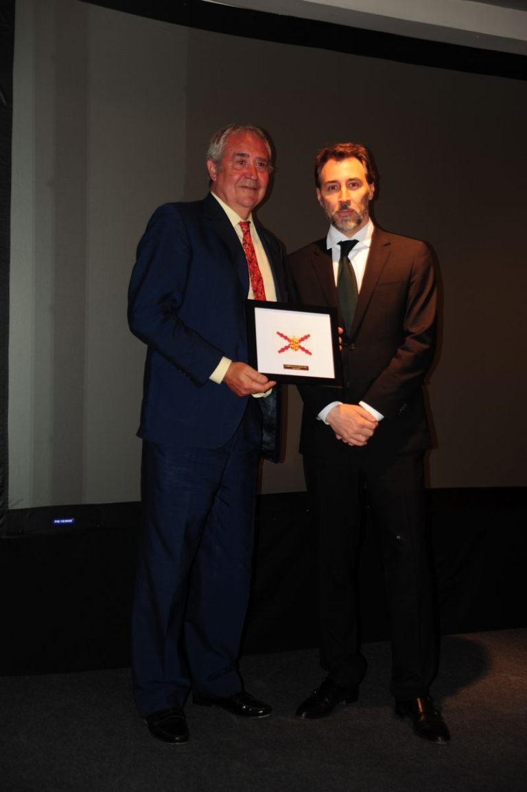 D. Ezquiel Triñaque, presentador de Radio Argo